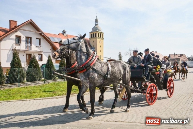 Zdjęcie w galerii na portalu naszraciborz.pl: Zawada Książęca - nadodrzańska procesja wielkanocna  wiadomości z regionu