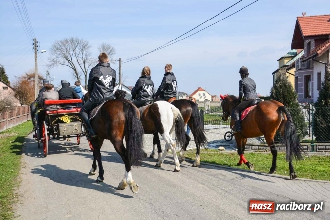 Zdjęcie w galerii na portalu naszraciborz.pl: Zawada Książęca - nadodrzańska procesja wielkanocna  wiadomości z regionu