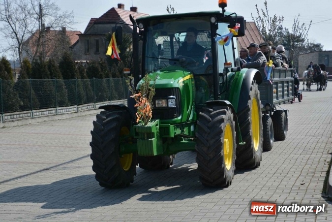 Zdjęcie w galerii na portalu naszraciborz.pl: Zawada Książęca - nadodrzańska procesja wielkanocna  wiadomości z regionu