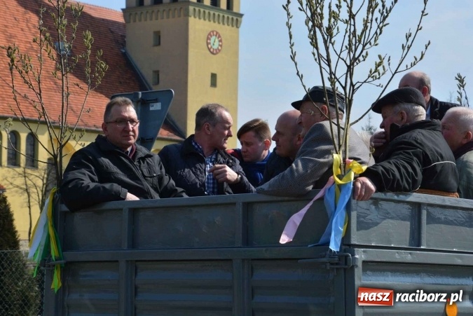 Zdjęcie w galerii na portalu naszraciborz.pl: Zawada Książęca - nadodrzańska procesja wielkanocna  wiadomości z regionu