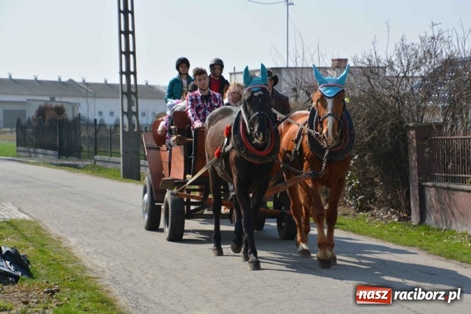 Zdjęcie w galerii na portalu naszraciborz.pl: Zawada Książęca - nadodrzańska procesja wielkanocna  wiadomości z regionu