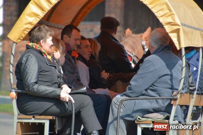 Zdjęcie w galerii na portalu naszraciborz.pl: Zawada Książęca - nadodrzańska procesja wielkanocna  wiadomości z regionu