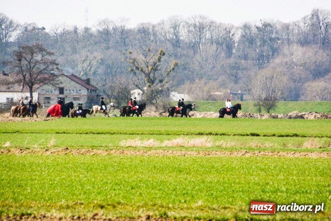 Zdjęcie w galerii na portalu naszraciborz.pl: Zawada Książęca - nadodrzańska procesja wielkanocna  wiadomości z regionu