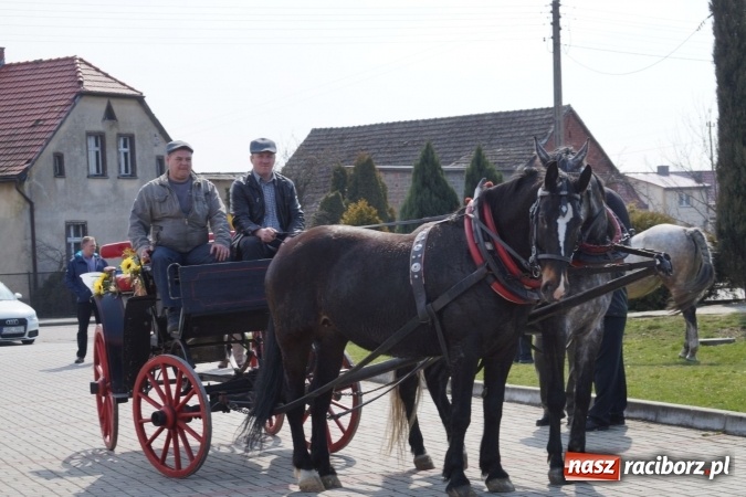 Zdjęcie w galerii na portalu naszraciborz.pl: Zawada Książęca - nadodrzańska procesja wielkanocna  wiadomości z regionu