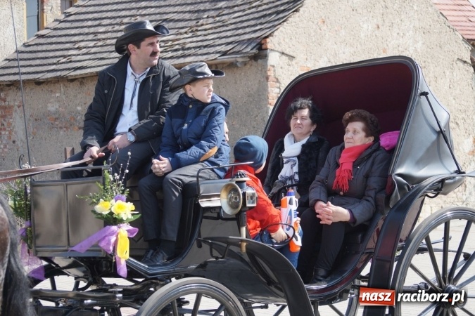 Zdjęcie w galerii na portalu naszraciborz.pl: Zawada Książęca - nadodrzańska procesja wielkanocna  wiadomości z regionu