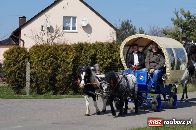 Zdjęcie w galerii na portalu naszraciborz.pl: Zawada Książęca - nadodrzańska procesja wielkanocna  wiadomości z regionu