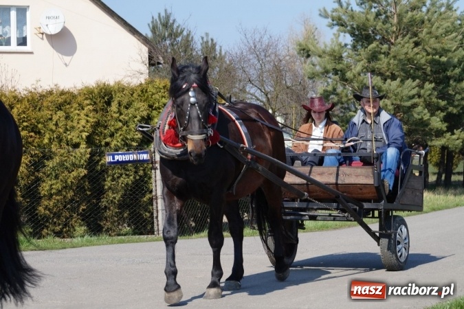 Zdjęcie w galerii na portalu naszraciborz.pl: Zawada Książęca - nadodrzańska procesja wielkanocna  wiadomości z regionu