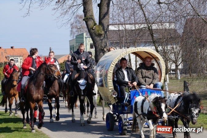 Zdjęcie w galerii na portalu naszraciborz.pl: Zawada Książęca - nadodrzańska procesja wielkanocna  wiadomości z regionu