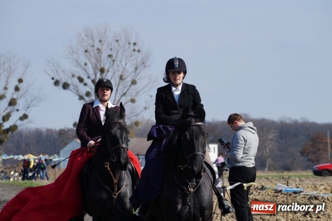 Zdjęcie w galerii na portalu naszraciborz.pl: Zawada Książęca - nadodrzańska procesja wielkanocna  wiadomości z regionu