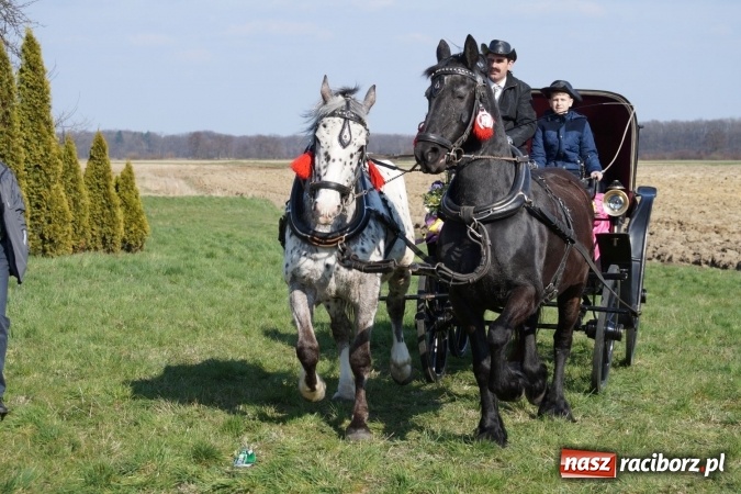 Zdjęcie w galerii na portalu naszraciborz.pl: Zawada Książęca - nadodrzańska procesja wielkanocna  wiadomości z regionu