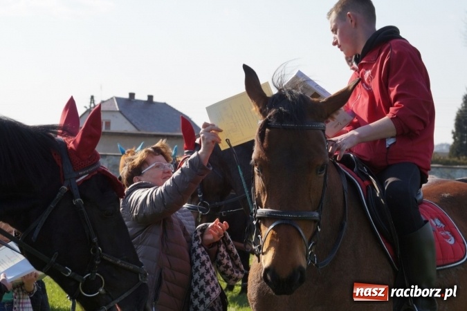 Zdjęcie w galerii na portalu naszraciborz.pl: Zawada Książęca - nadodrzańska procesja wielkanocna  wiadomości z regionu