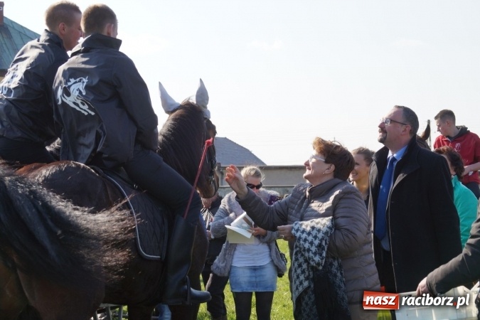 Zdjęcie w galerii na portalu naszraciborz.pl: Zawada Książęca - nadodrzańska procesja wielkanocna  wiadomości z regionu