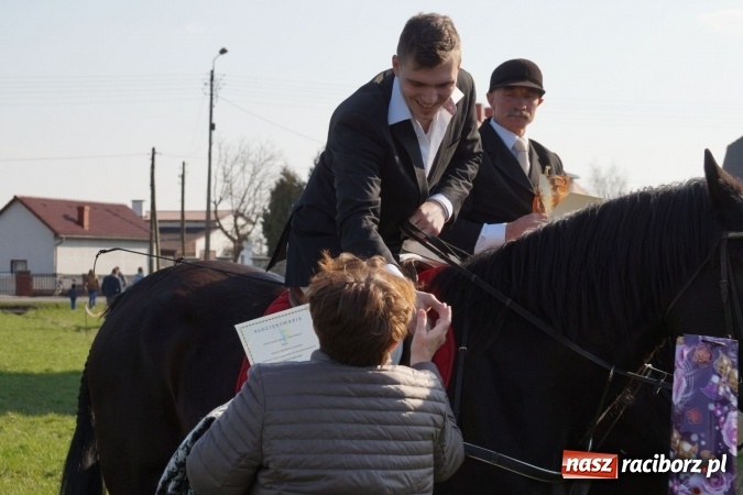 Zdjęcie w galerii na portalu naszraciborz.pl: Zawada Książęca - nadodrzańska procesja wielkanocna  wiadomości z regionu