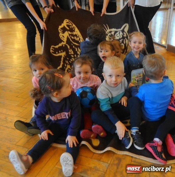 Zdjęcie w galerii na portalu naszraciborz.pl: Fiku-miku przywitało wiosnę  wiadomości z regionu