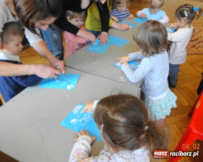 Zdjęcie w galerii na portalu naszraciborz.pl: Fiku-miku przywitało wiosnę  wiadomości z regionu