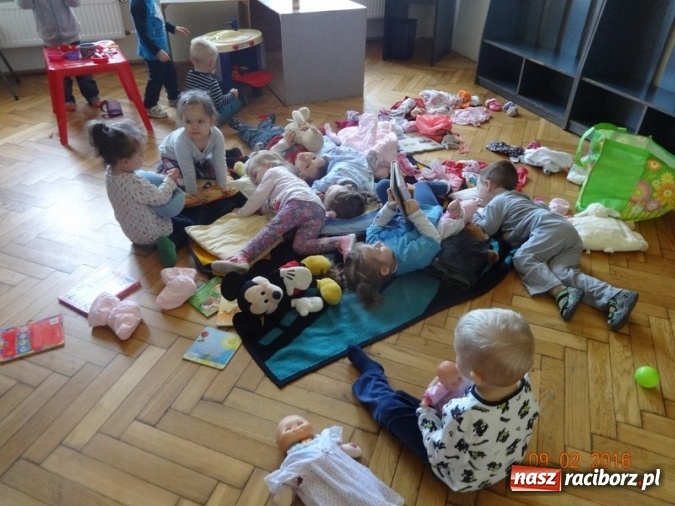 Zdjęcie w galerii na portalu naszraciborz.pl: Fiku-miku przywitało wiosnę  wiadomości z regionu