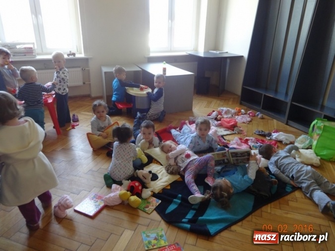 Zdjęcie w galerii na portalu naszraciborz.pl: Fiku-miku przywitało wiosnę  wiadomości z regionu