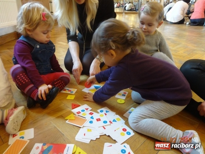 Zdjęcie w galerii na portalu naszraciborz.pl: Fiku-miku przywitało wiosnę  wiadomości z regionu