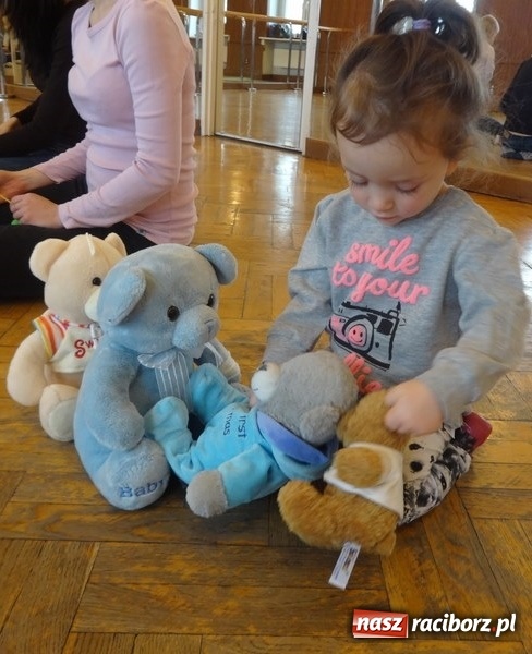 Zdjęcie w galerii na portalu naszraciborz.pl: Fiku-miku przywitało wiosnę  wiadomości z regionu