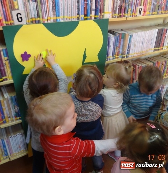 Zdjęcie w galerii na portalu naszraciborz.pl: Fiku-miku przywitało wiosnę  wiadomości z regionu