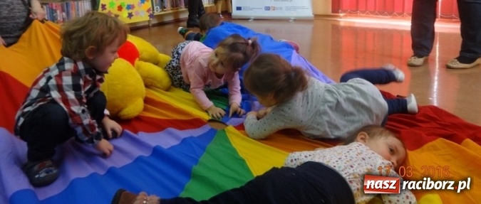 Zdjęcie w galerii na portalu naszraciborz.pl: Fiku-miku przywitało wiosnę  wiadomości z regionu