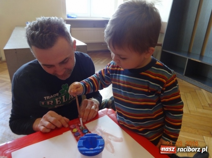 Zdjęcie w galerii na portalu naszraciborz.pl: Fiku-miku przywitało wiosnę  wiadomości z regionu