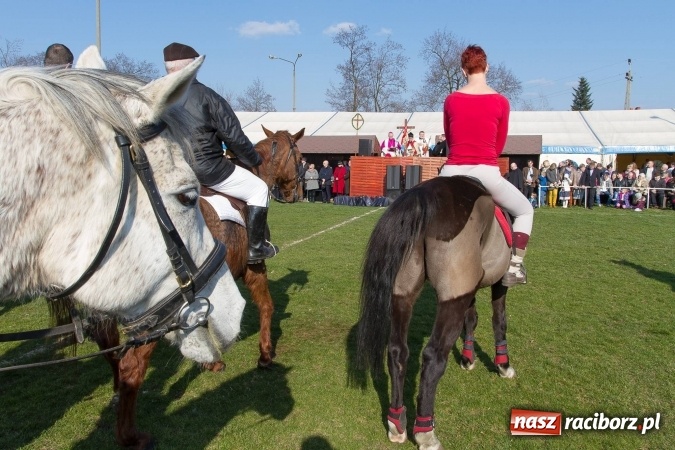 Zdjęcie w galerii na portalu naszraciborz.pl: Wielkanocny festyn konny w Pietrowicach Wielkich wiadomości z regionu