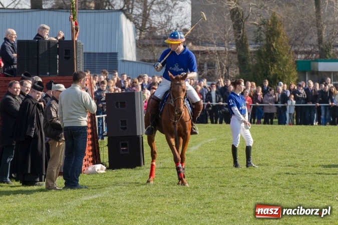 Zdjęcie w galerii na portalu naszraciborz.pl: Wielkanocny festyn konny w Pietrowicach Wielkich wiadomości z regionu