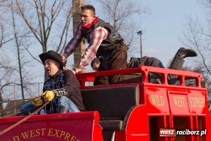 Zdjęcie w galerii na portalu naszraciborz.pl: Wielkanocny festyn konny w Pietrowicach Wielkich wiadomości z regionu