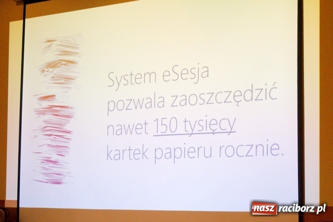 Zdjęcie w galerii na portalu naszraciborz.pl: Raciborscy radni zapoznali się z systemem eSesja wiadomości z regionu