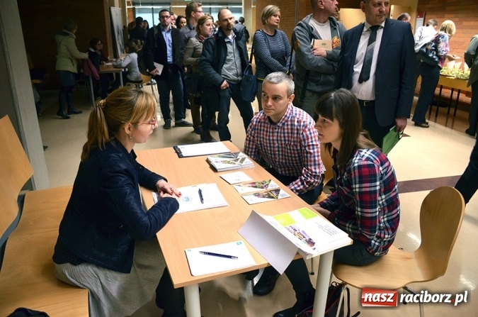 Zdjęcie w galerii na portalu naszraciborz.pl: Fundusz dla samorząd&oacute;w - spotkanie konsultacyjne wiadomości z regionu