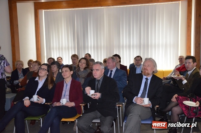 Zdjęcie w galerii na portalu naszraciborz.pl: Spotkanie konsultacyjne w Ośrodku GEOsfera w Jaworznie  wiadomości z regionu