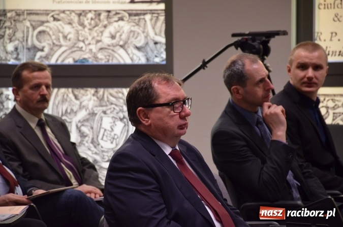 Zdjęcie w galerii na portalu naszraciborz.pl: Konsultacje z udziałem przedsiębiorców i spółdzielców wiadomości z regionu