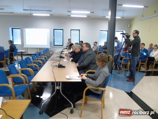 Zdjęcie w galerii na portalu naszraciborz.pl: Co dalej z odpadami po Zakładach Chemicznych Tarnowskie Góry? wiadomości z regionu