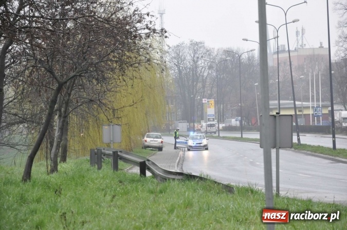 Zdjęcie w galerii na portalu naszraciborz.pl: Odrostrada bezlitosna dla miłośników szybkiej jazdy wiadomości z regionu