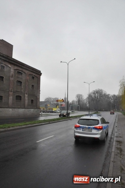 Zdjęcie w galerii na portalu naszraciborz.pl: Odrostrada bezlitosna dla miłośników szybkiej jazdy wiadomości z regionu