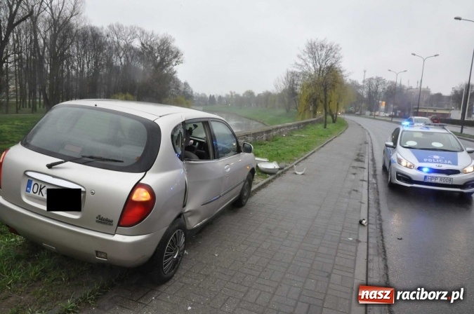 Zdjęcie w galerii na portalu naszraciborz.pl: Odrostrada bezlitosna dla miłośników szybkiej jazdy wiadomości z regionu