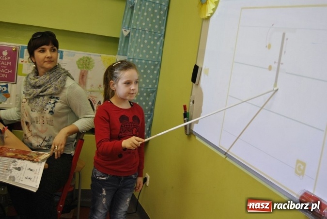 Zdjęcie w galerii na portalu naszraciborz.pl: Atrakcyjne zajęcia dla lepszej adaptacji sześciolatków w szkole  wiadomości z regionu