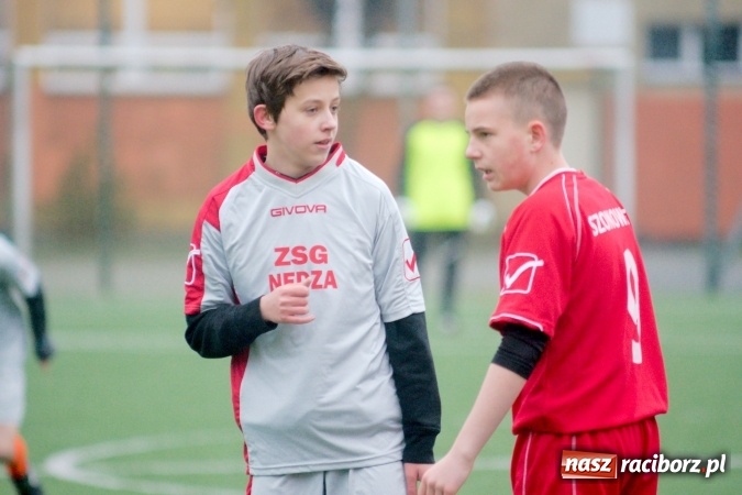 Zdjęcie w galerii na portalu naszraciborz.pl: Coca-Cola Cup na Orliku przy Kasprowicza. Gimnazjum numer 1 najlepsze wiadomości z regionu