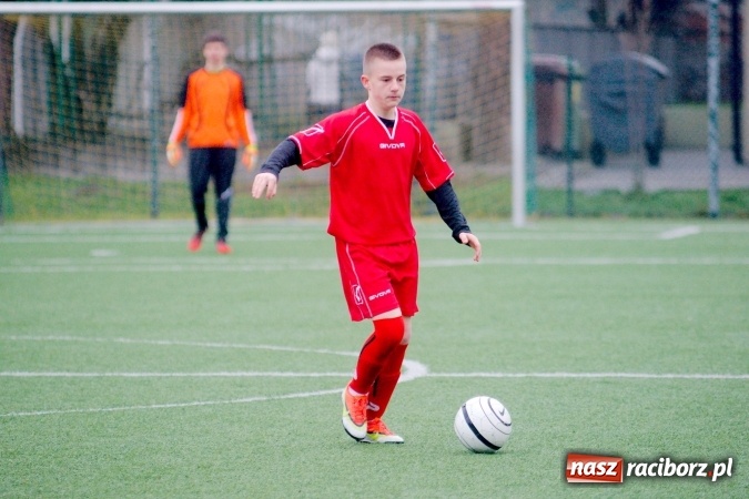 Zdjęcie w galerii na portalu naszraciborz.pl: Coca-Cola Cup na Orliku przy Kasprowicza. Gimnazjum numer 1 najlepsze wiadomości z regionu