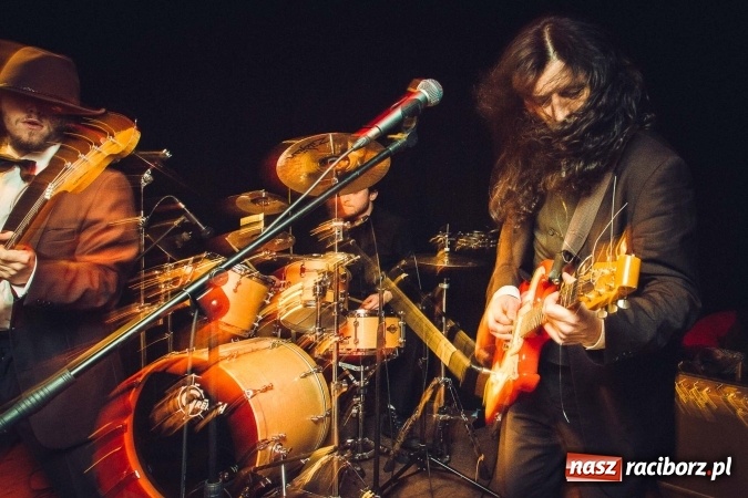 Zdjęcie w galerii na portalu naszraciborz.pl: Makar & Children of the Corn na Końcu Świata wiadomości z regionu