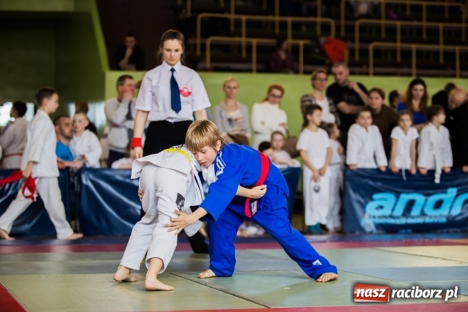 Zdjęcie w galerii na portalu naszraciborz.pl: Ogólnopolska Liga Dzieci i Młodzieży w Ju-Jitsu Sportowym w Kuźni Raciborskiej wiadomości z regionu