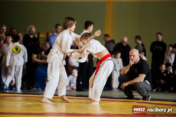 Zdjęcie w galerii na portalu naszraciborz.pl: Ogólnopolska Liga Dzieci i Młodzieży w Ju-Jitsu Sportowym w Kuźni Raciborskiej wiadomości z regionu