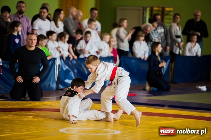 Zdjęcie w galerii na portalu naszraciborz.pl: Ogólnopolska Liga Dzieci i Młodzieży w Ju-Jitsu Sportowym w Kuźni Raciborskiej wiadomości z regionu