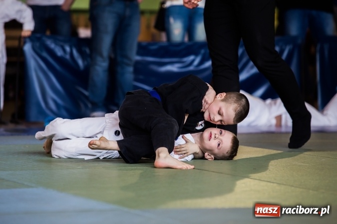 Zdjęcie w galerii na portalu naszraciborz.pl: Ogólnopolska Liga Dzieci i Młodzieży w Ju-Jitsu Sportowym w Kuźni Raciborskiej wiadomości z regionu