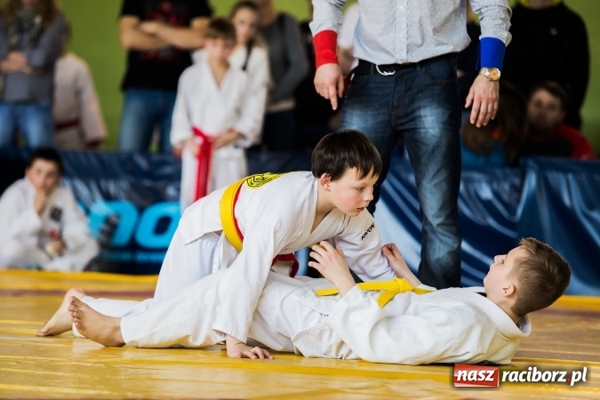 Zdjęcie w galerii na portalu naszraciborz.pl: Ogólnopolska Liga Dzieci i Młodzieży w Ju-Jitsu Sportowym w Kuźni Raciborskiej wiadomości z regionu