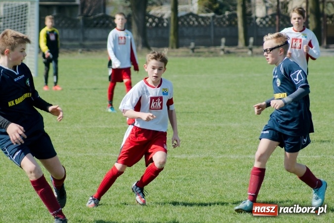 Zdjęcie w galerii na portalu naszraciborz.pl: Udana inauguracja Tworkowa w III wojewódzkiej lidze młodzików. Nieuzasadnione obawy trenera wiadomości z regionu