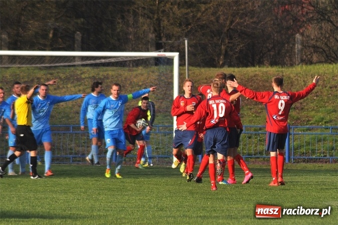 Zdjęcie w galerii na portalu naszraciborz.pl: Ważne zwycięstwo Unii Racibórz wiadomości z regionu