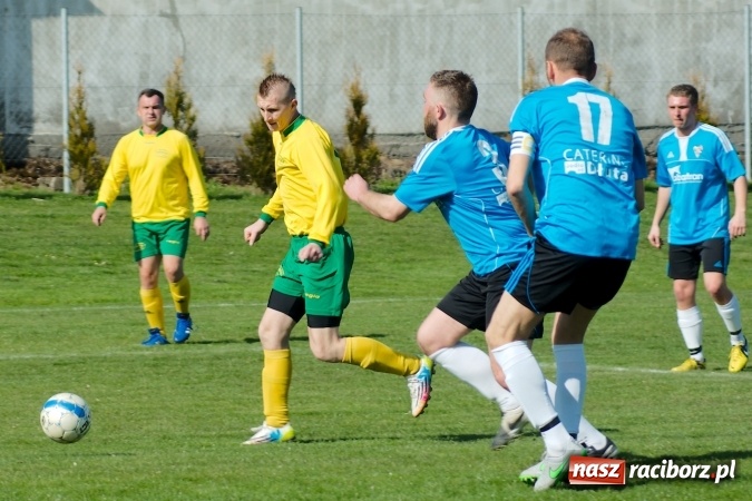 Zdjęcie w galerii na portalu naszraciborz.pl: A klasa: Chałupki grały, Gorzyce strzelały wiadomości z regionu