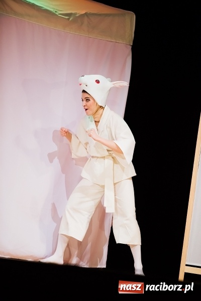 Zdjęcie w galerii na portalu naszraciborz.pl: Tatsu Taro - syn smoka w Raciborskim Centrum Kultury wiadomości z regionu